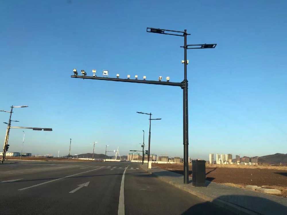 梅河口市黑龙江佳木斯综合路灯杆项目