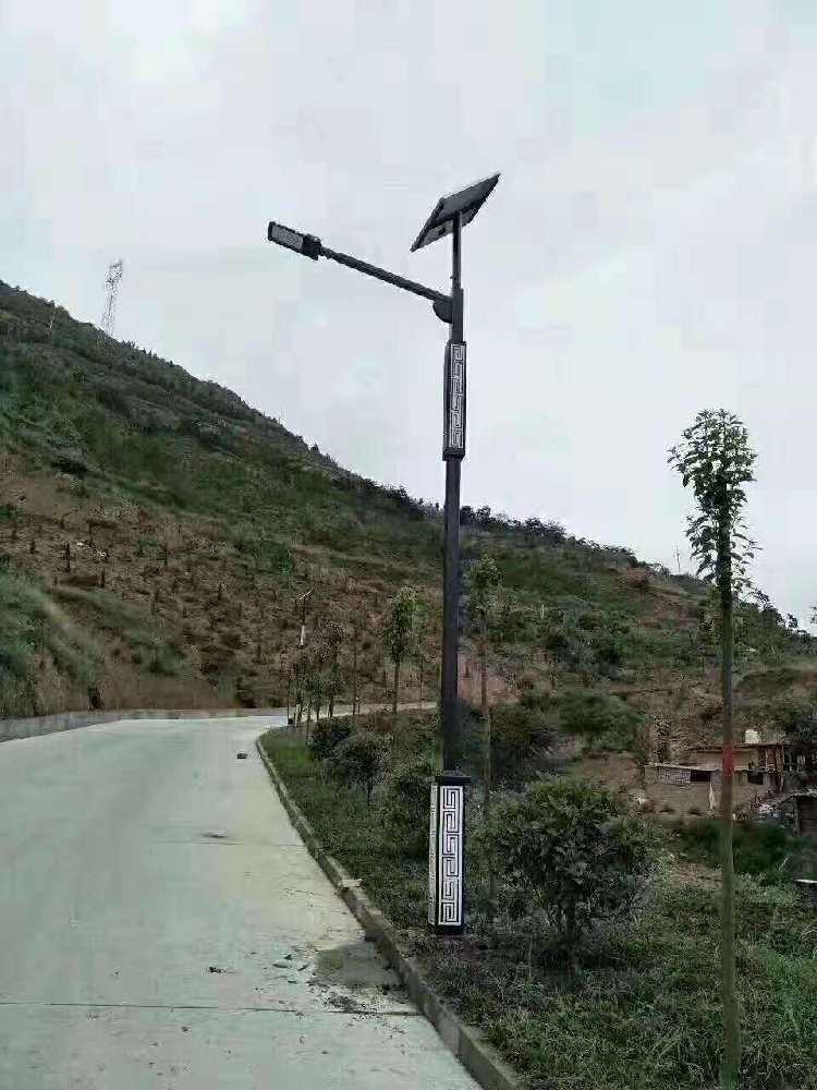 梅河口市仿古太阳能路灯